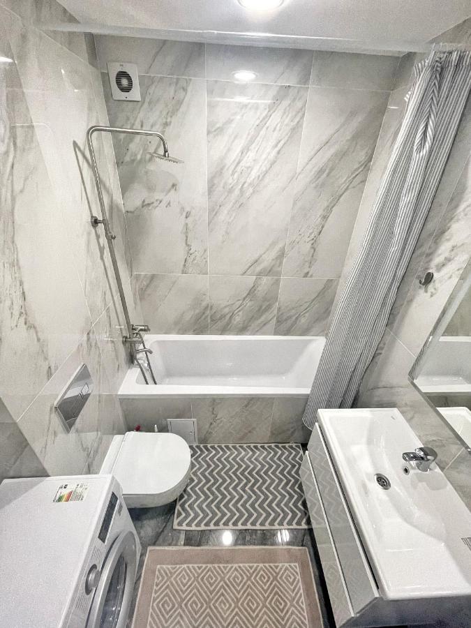 Beautiful Apartment In Chişinǎu Buitenkant foto